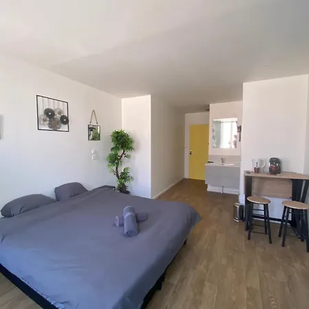Capstay Point Ch3 - Netflix * Tourcoing