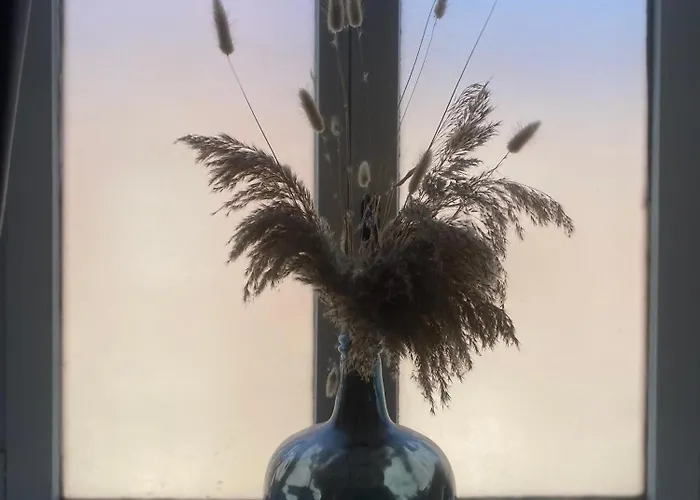 Capstay Point Ch3 - Netflix *