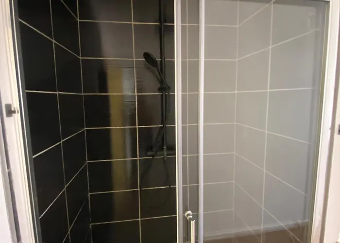 Capstay Point Ch3 - Netflix Apartamento *